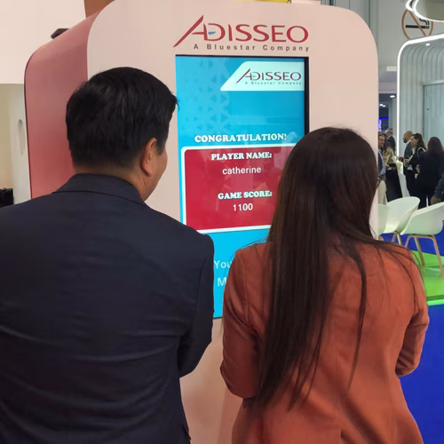 Custom vending machine rental Dubai & Abu Dhabi for unforgettable brand engagement.